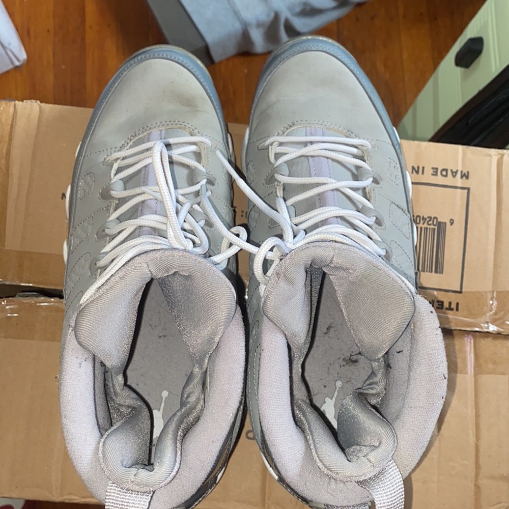 Jordan 9s size 8.5 in good condition - Picture 4 of 5